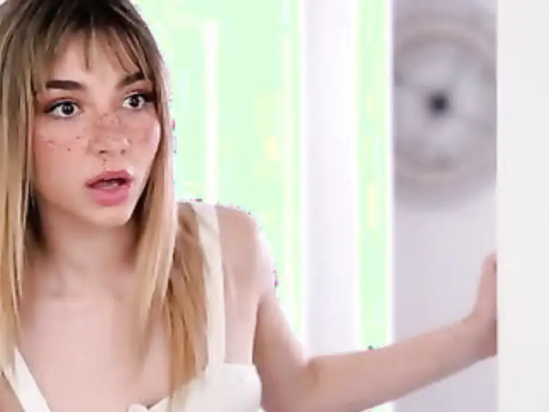 الام تنيك إبنها لتنضم الاخت المراهقة - سكس مترجم