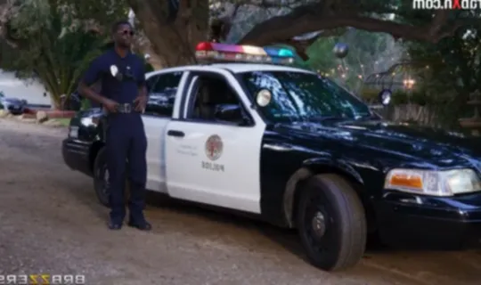 غضب الطريق، وهجمة جنسية عارمة - سكس مترجم