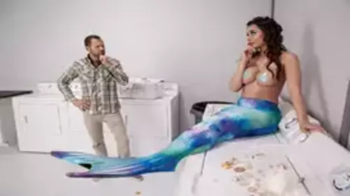 نيك حورية البحر صاحبة البزاز الكبير سكس مترجم