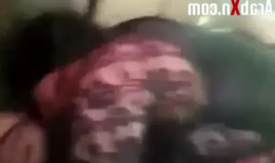 نيك قحبة في سيارة