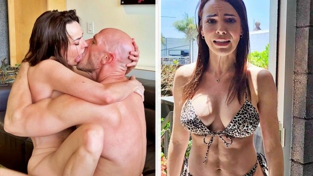 امرأة ناضجة في الجوار تحتاج إلى مساعدة - سكس مترجم