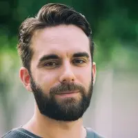 logan pierce - ممثل سكس